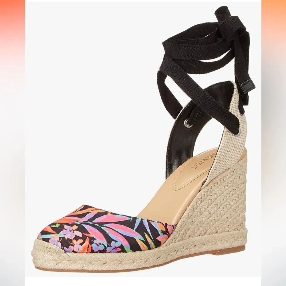 Nine West Women's Espadrille Wedge Sandal - new in box